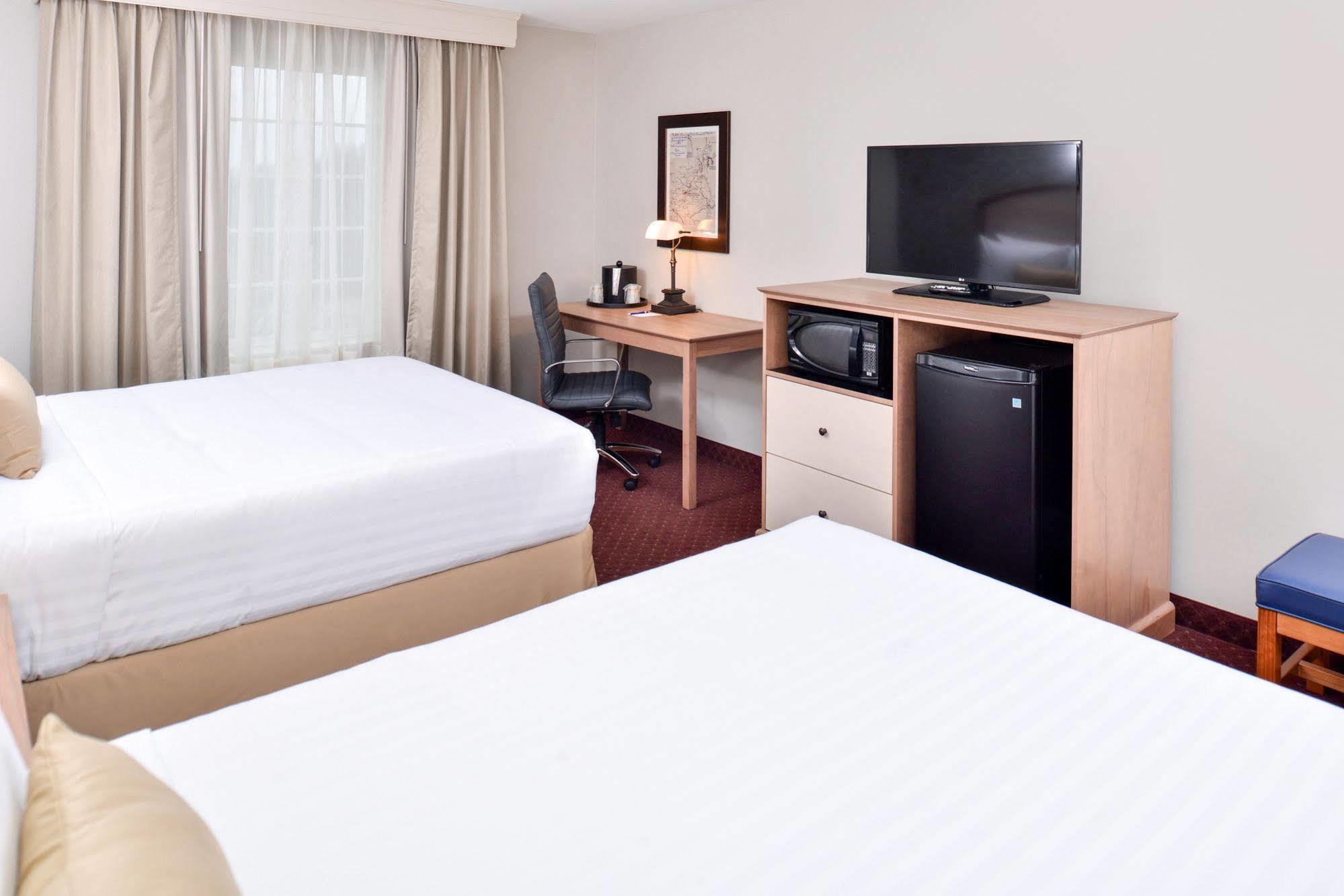 Appomattox Inn And Suites Εξωτερικό φωτογραφία