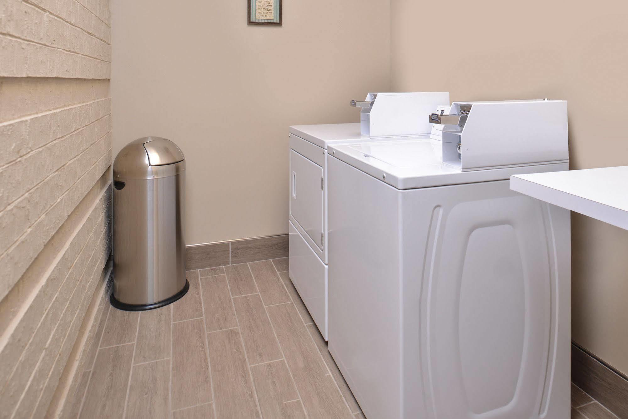 Appomattox Inn And Suites Εξωτερικό φωτογραφία