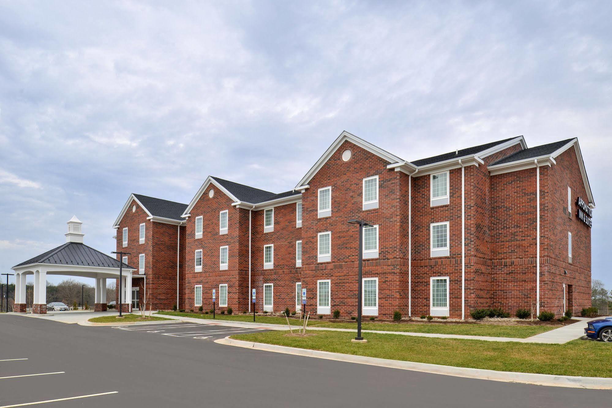 Appomattox Inn And Suites Εξωτερικό φωτογραφία